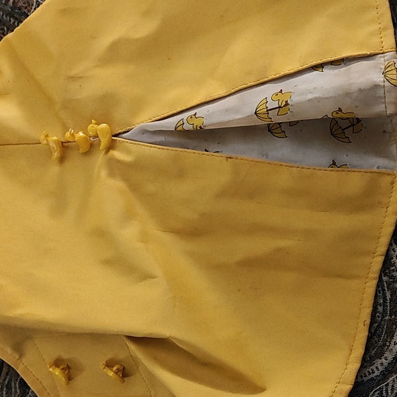 Companion Road Dog Raincoat - Picture 3 of 7